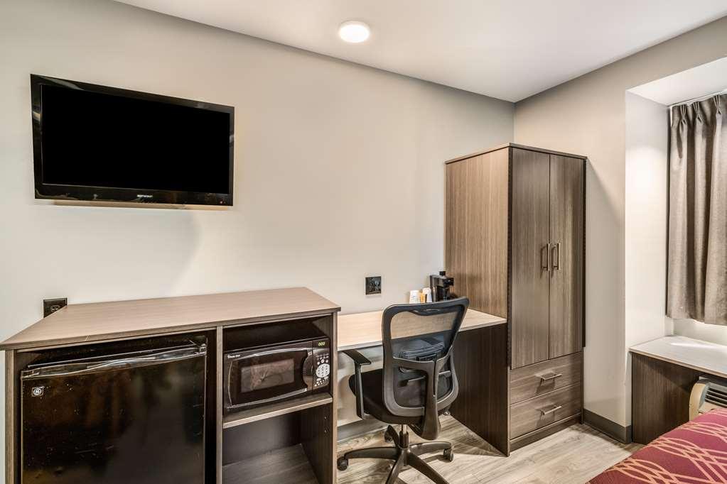 Surestay Plus Hotel By Best Western Sevierville Room photo