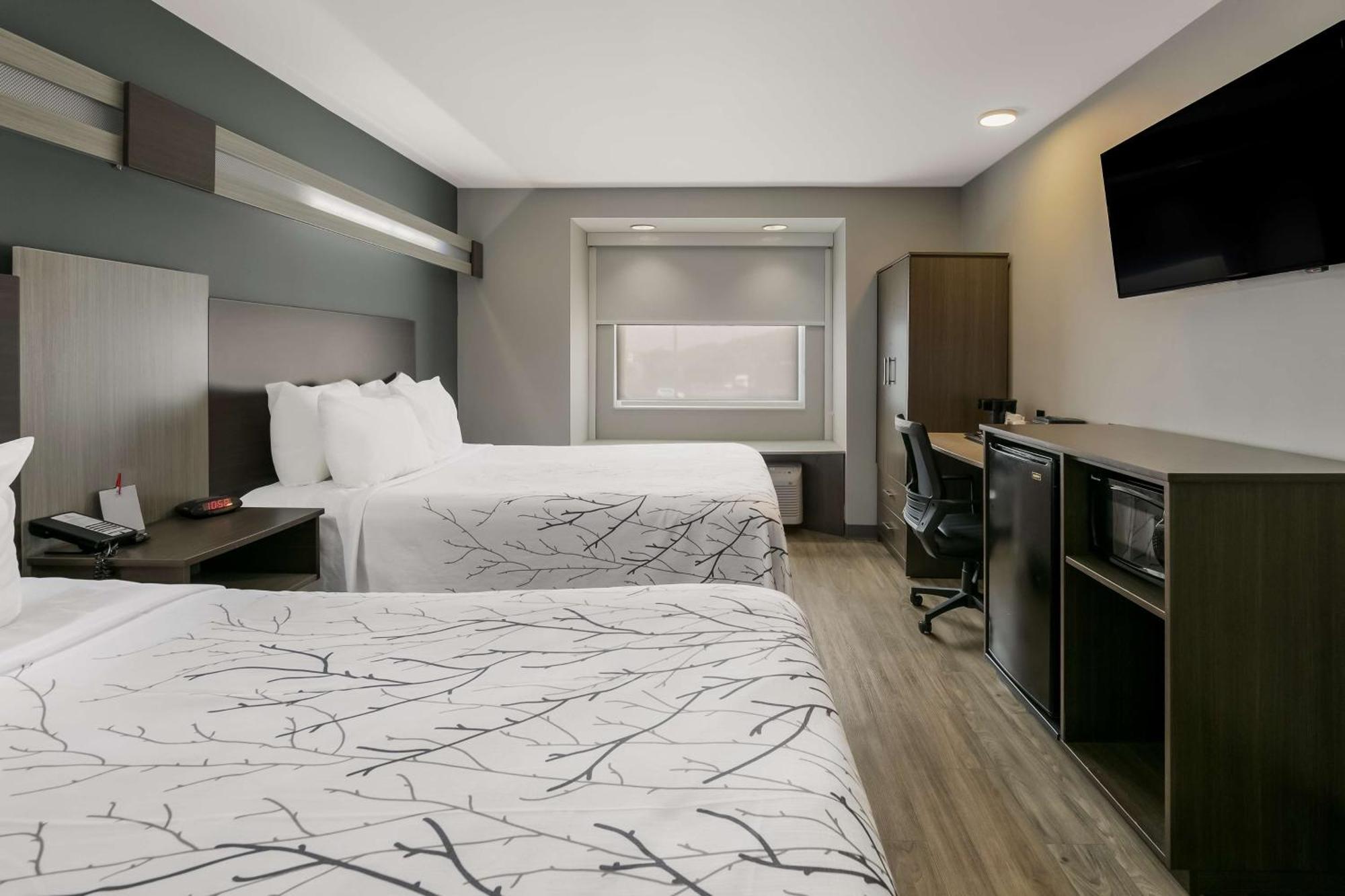 Surestay Plus Hotel By Best Western Sevierville Exterior photo